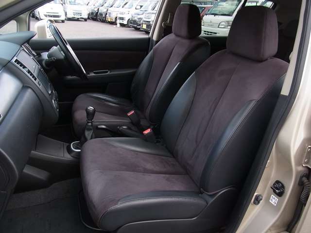日産 ティーダ 1.8 18G 2008年 12.4万キロ (京都府) サミット