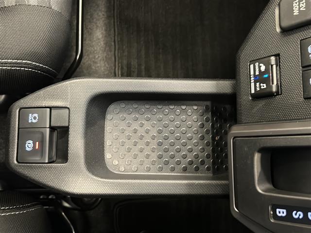 【徹底した高品質への取組2】高品質維持の為に在庫期間を過ぎたお車は即オートオークションにて売却されていきます。気になるお車はまずお問い合わせください！