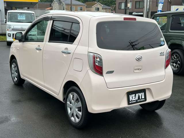 自社陸運局認証工場完備！国家資格車検検査員を持った整備士による整備。ステレオ、エアコン等走行に関係のない所も不具合箇所があれば修理してお渡しいたします。