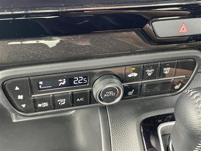 【運転席操作部】快適なドライブを楽しむための機能が装備されています！運転席から触れるので、使いやすいです！除菌プランいれていただくと、さらに清潔で安心していただけます！
