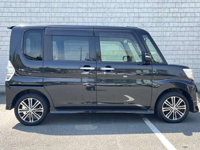 ☆高品質維持のためユーザー買取車を短期間のみ展示、掲載しておりますので、お問い合わせは早めに！！0120-066-657