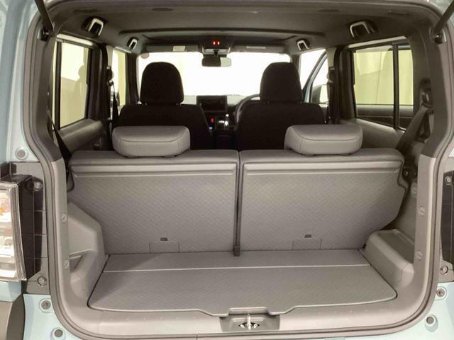 車内全体です（後方から）