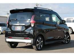 当店では全国へ輸送・納車をいたしております★輸送費用はお客様のお住まいや車種によって異なりますのでお気軽にお問い合わせください。