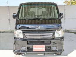 2023年5月に展示場を従来の3倍に拡大して、リニューアルオープンしております！今まで以上にボリューム感ある、展示車両がスタッフとともにお客様のご来店心よりお待ちしております(*´ω｀*)