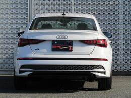 引き締まった印象的なフォルム