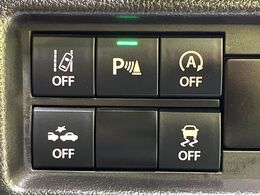 【スズキ　セーフティサポート】走行中に前方の車両等を認識し、衝突しそうな時は警報とブレーキで衝突回避と被害軽減をアシスト。より安全にドライブをお楽しみいただけます。