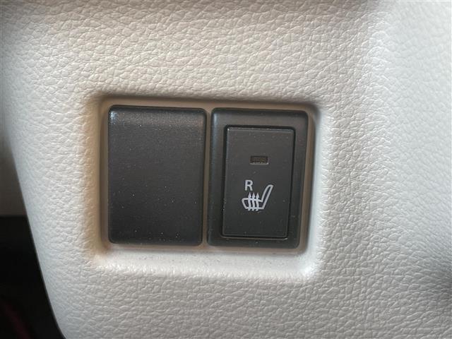 【運転席操作部】快適なドライブを楽しむための機能が装備されています！運転席から触れるので、使いやすいです！除菌プランいれていただくと、さらに清潔で安心していただけます！