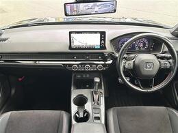 インパネ周りの画像です。店舗にて現車の確認もいただけますので、お電話で在庫のご確認の上是非ご来店くださいませ！！！ワクワクするクルマ選びをご提案します！