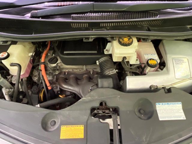 親切・丁寧な専門メカニックスタッフが応対！・車検・点検整備・事故等の修理などアフターサービスも安心。お車のカスタマイズもネクステージのサービススタッフまでご相談ください！