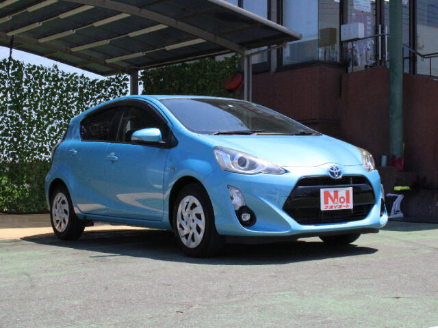 「当社のこだわり」☆全車事故歴無し（日本査定協会基準）　☆全車8万キロ以内の良質車（メーター管理システム基準）　☆全車保証付き（国の認定工場での整備）快適なカーライフをお過ごしください♪