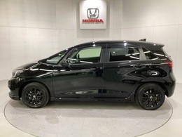 購入後も自社指定整備工場完備でお客様の愛車をしっかりサポート致します！御納車時には安全かつ安心してお乗り頂けるようホンダ専門知識を持つ整備スタッフが点検・整備・装備も説明をしてお渡ししております。