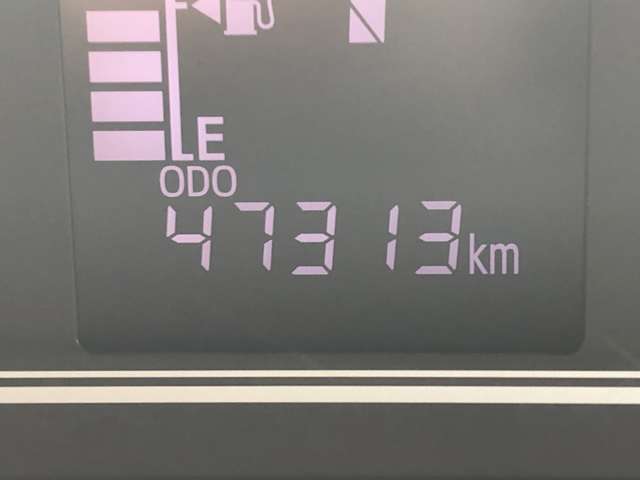 車両の画像を掲載させて頂きましたが、わかりにくい部分はございませんか？お見積り、お車の状態や装備など、ご案内できますのでサイト専用の『無料在庫確認・見積依頼』をご利用下さいませ。