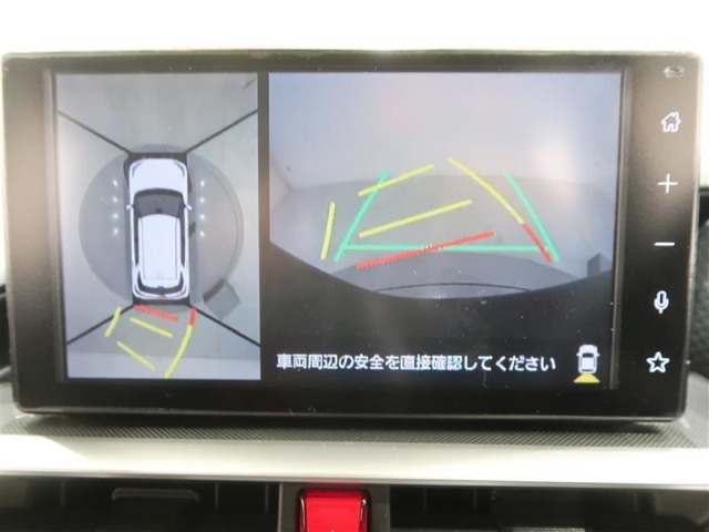 全方位カメラ付きで車庫入れもらくらくです。