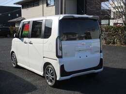 R6年式　大人気のホンダ　N-BOXカスタム　入庫しました♪