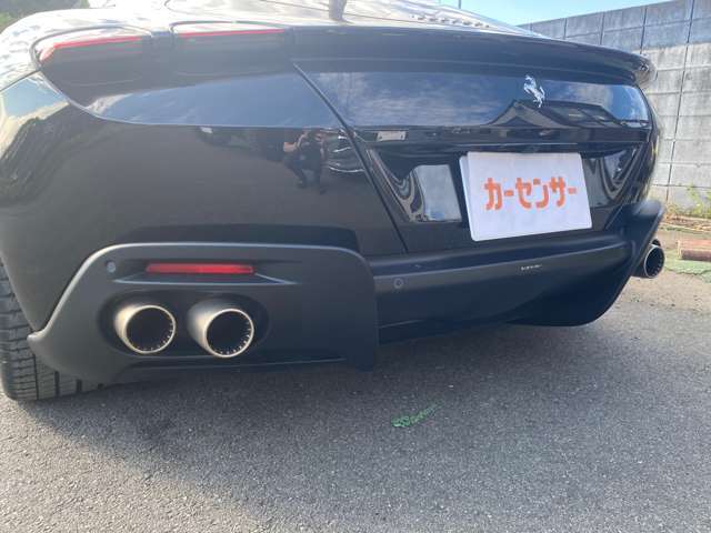 お客様のカーライフをサポートする為のZewsオリジナルチェック！仕入れ車両の信頼は、入庫段階での厳しい車両チェックから。