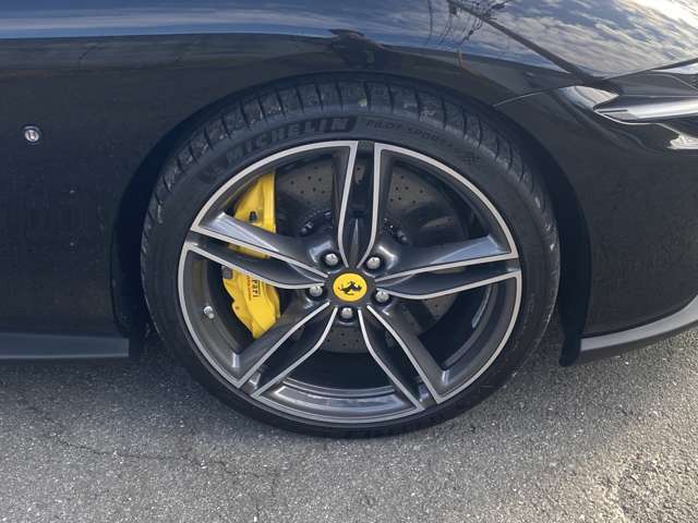 明るく輝く空のように青く透き通るお付き合いを目指しております。輸入車販売はもちろん、故障トラブルは迅速に対応致します！