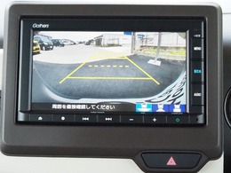 リアカメラでバックも安心