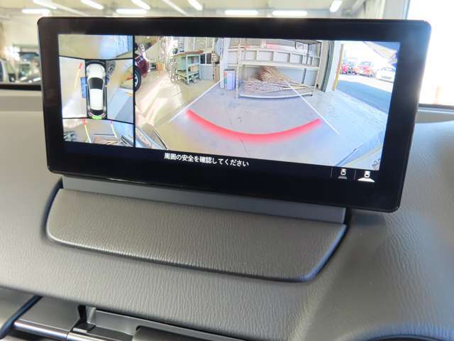 360度カメラ装備です☆狭い場所での運転をサポートします♪