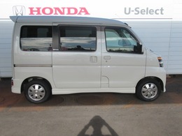 第3者機関によって車両状態証明書を発行しております。安心・信頼のお車です。