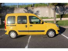 【弊社独自の走行距離無制限保証】細部まで徹底的に点検整備を行うからこそ、自社保証を付帯。『故障を発生させない』という強い拘りで日々営業しております。※保証項目、保証上限額有り。詳細はお問合せ下さい。