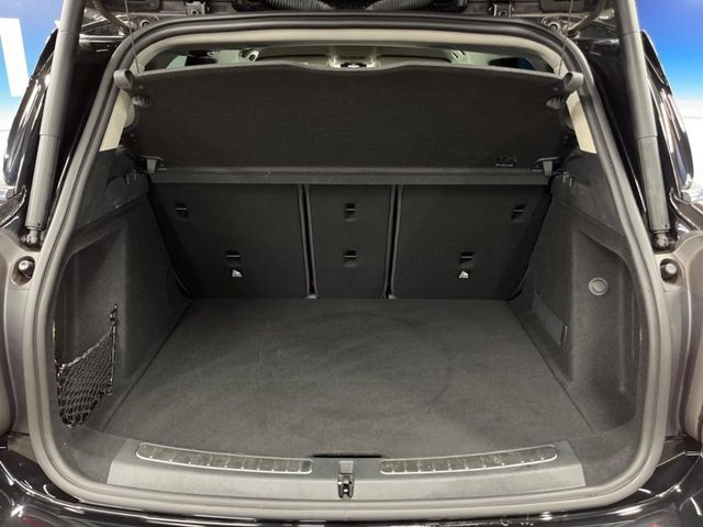 ●トランクルーム：趣味が広がる収容スペース！これだけの広さがあればお買い物やレジャーなどにも最適です！使用感も少なくきれいな状態を維持しております。