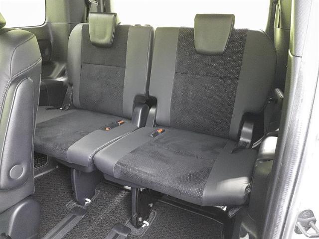 WECARS（ウィーカーズ）は全国250店舗展開！お客様が安心してカーライフをお楽しみいただけるよう社員一同心を込めてサポートいたします。
