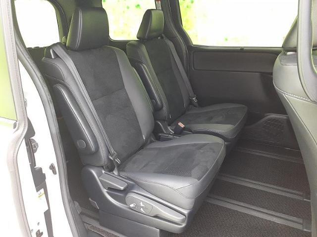 WECARSではほぼ毎日新しい在庫車両を入荷しております！お客様のこだわりを叶える1台がきっとWECARSにあるはずです！
