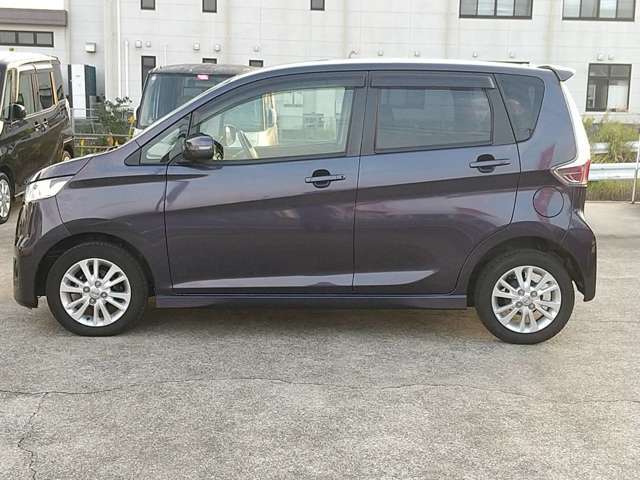 少しでも低額で販売するために小傷や走行に問題ない傷はそのままで展示しております！お気軽にお問い合わせください。