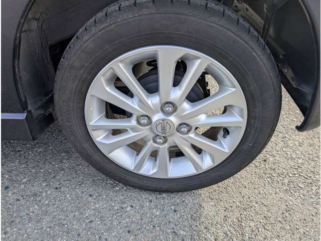 「どんなホイールがあるの？」「タイヤを新品に変えたい…」など、なんでもご相談下さい！！