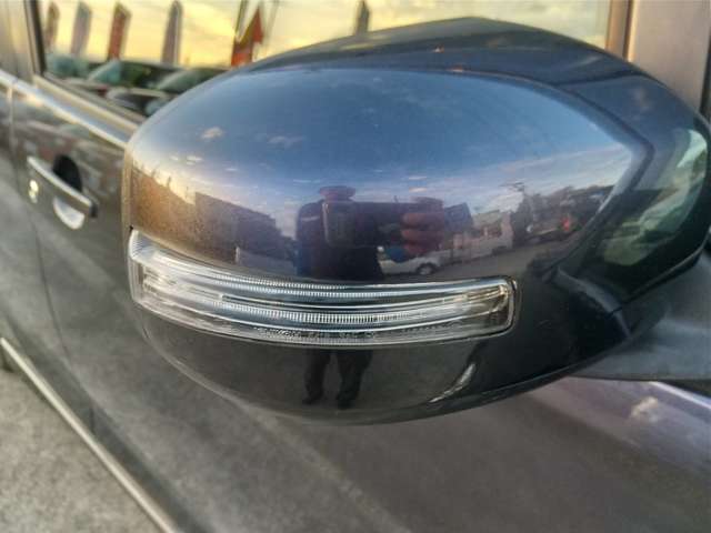 納車前には内装掃除、外装の磨きを行っております！