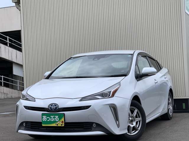 （株）あっぷる関西は業界経験者多数在籍！！新車ディーラー営業・大手中古車ディーラー営業・新車ディーラー整備士など、豊富な知識と経験をお客様の車選びや納車後のサポートをお手伝いさせて頂きます。
