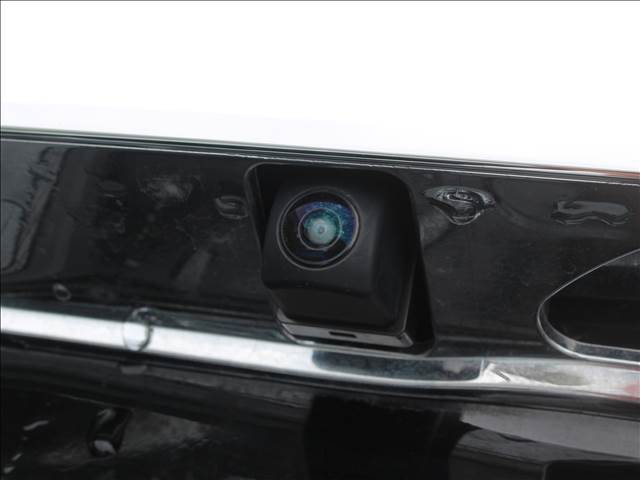 バックカメラも付いてます！これで駐車も楽々です！