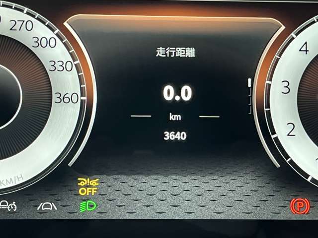 10.25インチTFTモニター