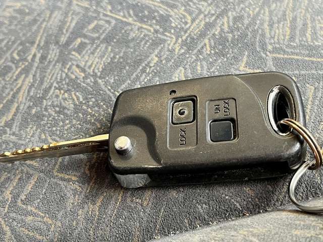 便利なキーレス！必需品ですね！