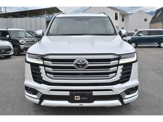 トヨタ ランドクルーザー300 3.5 ZX 4WD 2024年 8キロ (山梨県