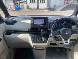 全体的に操作しやすくて安心と安全に運転を楽しめます(^^♪