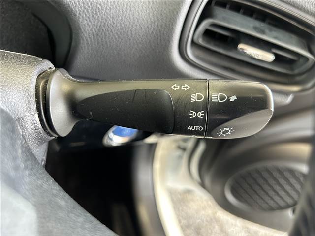 ご納車後も安心、安全なお車にお乗りいただく為にお得な保証パックもご用意しております。軽スマイルは、ご成約から納車後までお客様の大切なお車のサポートをさせていただきます！