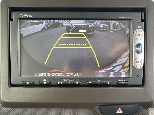 駐車が苦手な方でもバックカメラが装備されていますので安心ですね☆