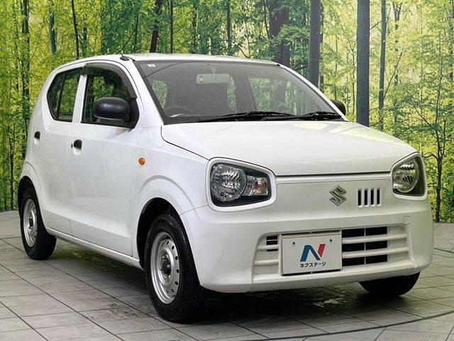 高透明度のガラス皮膜で撥水はもちろん、上質なツヤ・光沢を実現。紫外線や酸性雨から大切な愛車を保護し、色あせ・劣化を防止。「弾スプラッシュコート」、「弾プリミッサコート」からお選びいただけます。