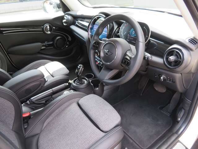 高品質のMINIをお探しなら、☆MINI正規ディーラー：MINI一宮/MINI　NEXT一宮☆無料電話　0078-6002-369993まで！お気軽にお問合せください。