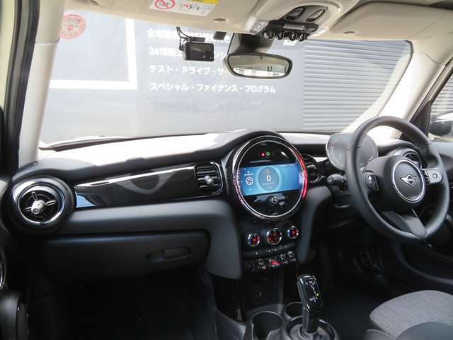 MINIの中古車専用延長保証、（MINI　NEXT延長保証）やメンテナンスパック（MINI　TLC）などについてのご質問も　お気軽に0078-6002-369993（無料）MINI　NEXT一宮までご相談ください！