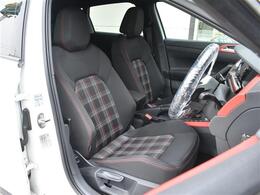 気になる車はすぐにお問い合わせください！画面右側の0066から始まる無料ダイヤルからお問い合わせ下さい！専門スタッフがお車のご質問にお答えいたします！