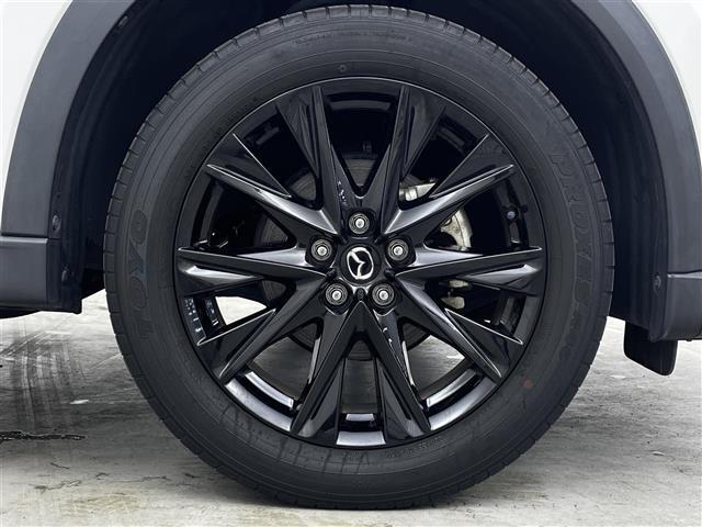 【タイヤ・ホイール】足回りもかっこよく決まってます！社外のアルミやスタッドレスタイヤも取り扱いございます！！ドレスアップもカスタマイズもお任せください！！