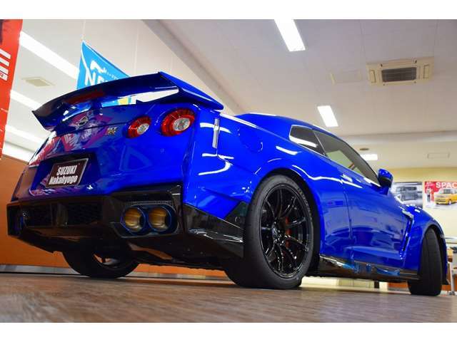 【ようこそスズキ中兵庫販売へ】この度は弊社人気車両をご覧頂き誠に有難う御座います！弊社は全国販売可能で御座います。ご不安やご質問などお気軽にご相談下さいませ！【無料通話0078-6002-838529】