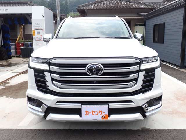 当社は創業以来「鈑金塗装」を主業務としています。仕上がりに関しては自信をもってご提供させていただいております。出来る限り要望もお受けいたしますので、お気軽にスタッフまで申しつけください。