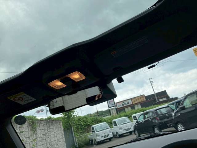 ☆安全装備・衝突軽減ブレーキ付のお車も多数ご用意しております☆詳しくは営業スタッフご相談下さいませ♪