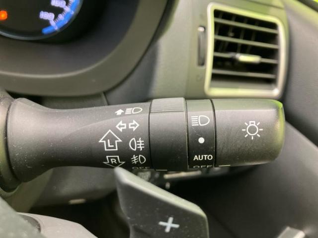 国産車から輸入車まで多様なお客様のニーズのお応えできるように、全国規模で豊富な在庫展開！車のことならWECARSへ！