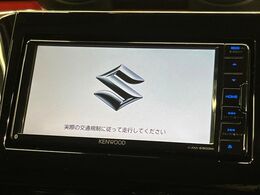【純正ナビ】人気の純正ナビを装備。オーディオ機能も充実しており、Bluetooth接続すればお持ちのスマホやMP3プレイヤーの音楽を再生可能！毎日の運転がさらに楽しくなります！！