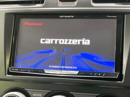 【ナビゲーション】目的地までしっかり案内してくれる使いやすいナビ。Bluetooth接続すればお持ちのスマホやMP3プレイヤーの音楽を再生可能！毎日の運転がさらに楽しくなります！！