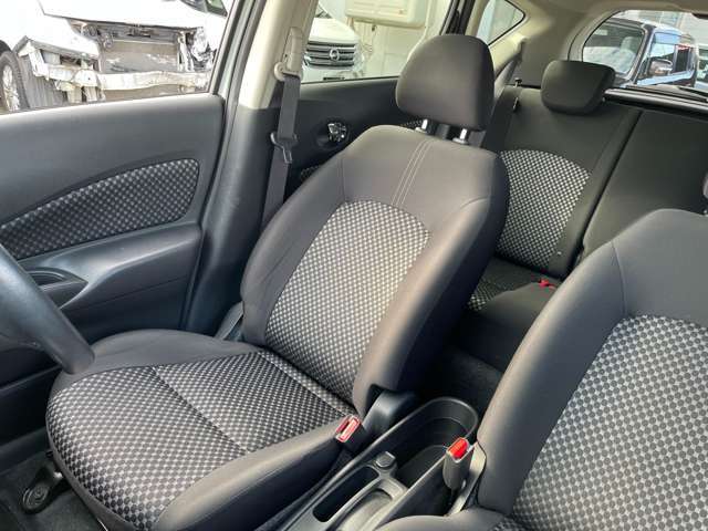 ☆車検・整備・板金お車の事なら、なんでもお任せ下さい☆2級整備士在中☆全車両自社整備済☆☆BANZAI製コンピューター診断機導入！☆